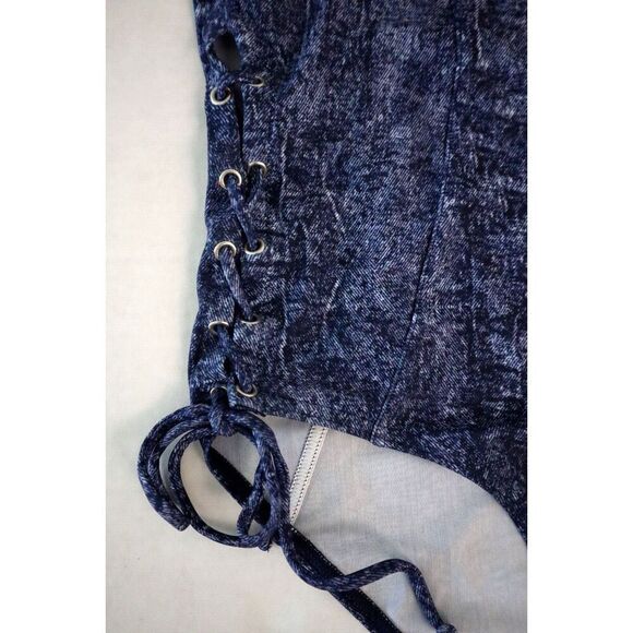 Guess E82J18-MC009 Women's Sz L Blue Denim Halter Side Lace-Up 1-Piece Swimsuit - Picture 3 of 11
